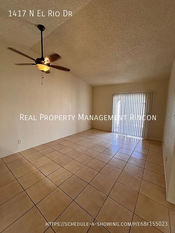 Building Photo - 1417 N El Rio Dr