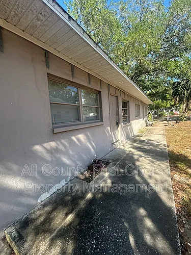 1530 Carmel Ave #2 Photo 1