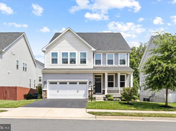 12528 Southington Dr, Woodbridge, VA 22192