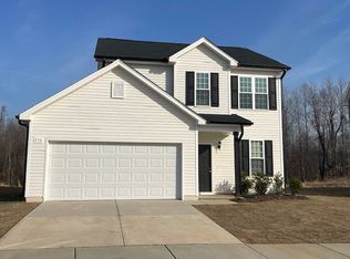 240 Gretzky Pkwy, Clayton, NC 27527
