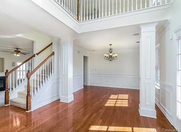 3rd image of 3640 Luton Ct