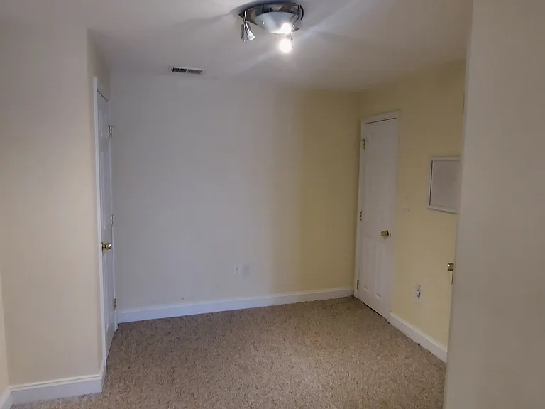 5001 Old Bartholows Rd — Photo 7