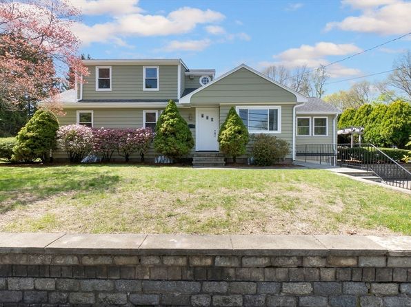 358 William St, Stoneham, MA 02180