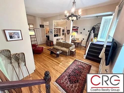 238 Columbia St #1 Photo 1