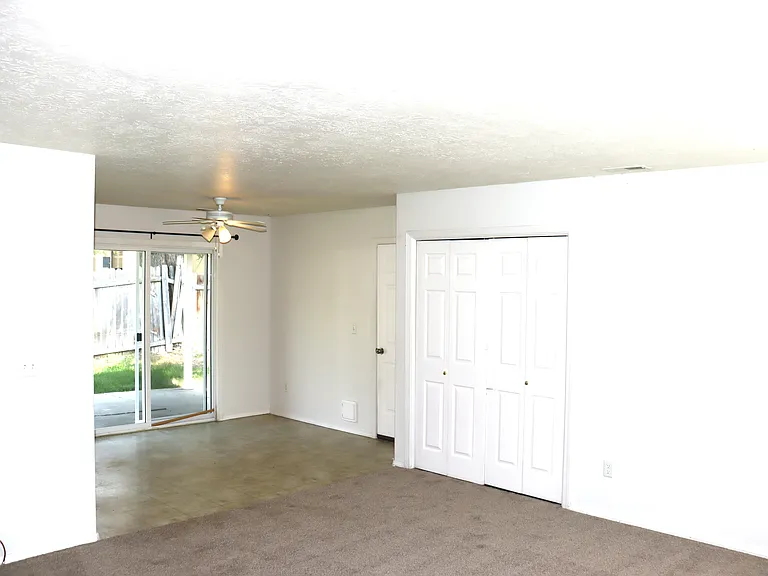 9312 W Cory Ln — Photo 6