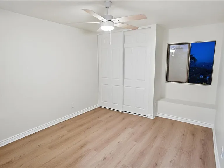 24124 Mentry Dr — Photo 16