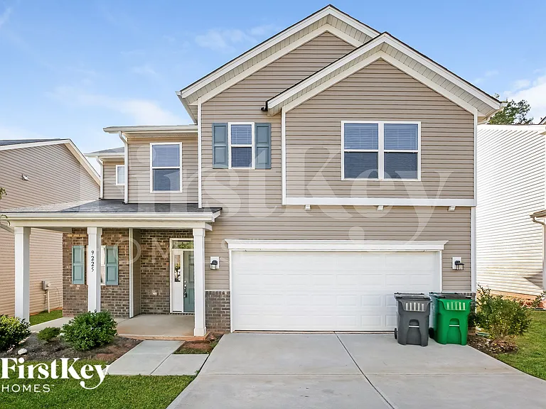 9225 Evans Creek Ct — Photo 1