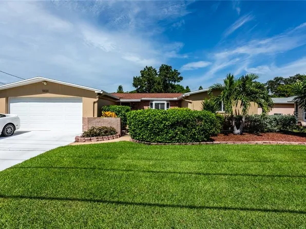 5820 Denver St NE, Saint Petersburg, FL 33703