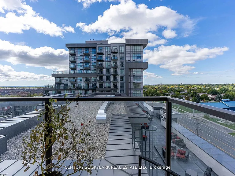 460 Dundas St E #701 — Photo 24