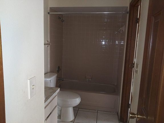 3rd image of 293 Cobalt Dr #291