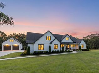 1080 Sunset Blf, Greensboro, GA 30642