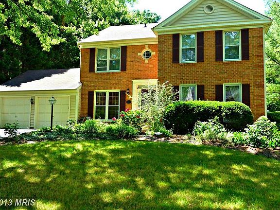 5th image of 19910 Silverfield Dr