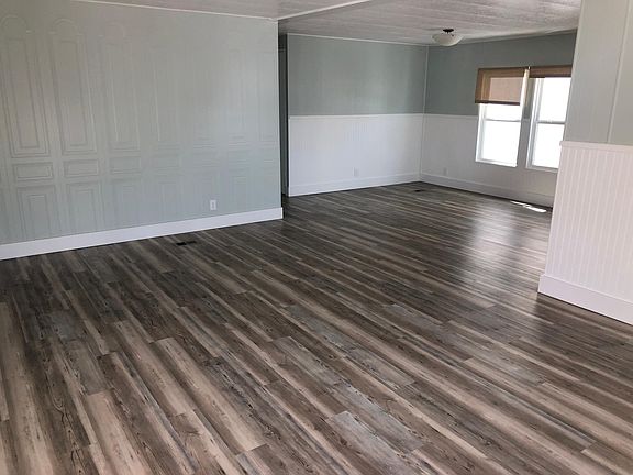 Living and Dining Area