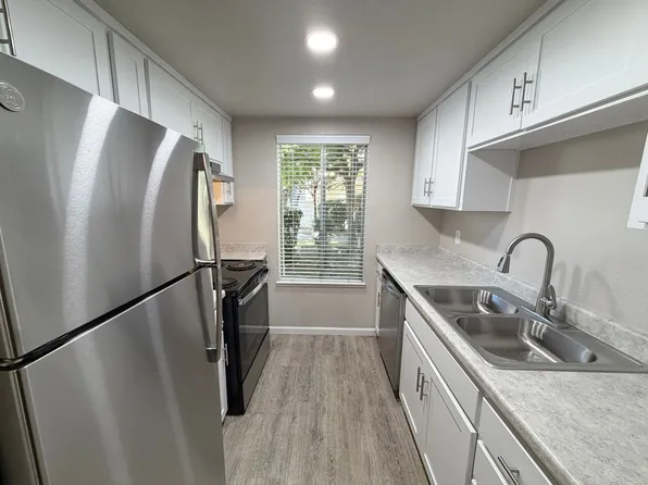 Merit Manor Apartments