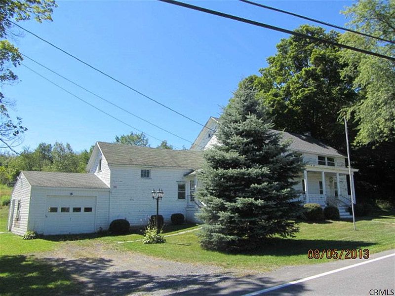2nd image of 379 SWITZKILL Road
