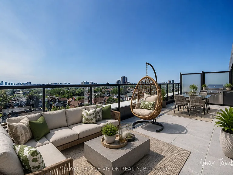 858 Dupont St #728 — Photo 10