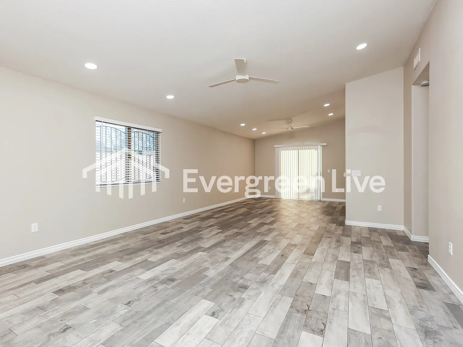 4 bed, 2.0 bath, 1663 sqft, $1,645 — Photo 3