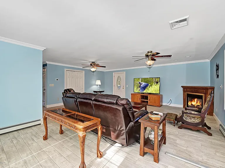 515 W Veterans Hwy — Photo 8