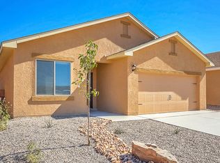 10052 Farinosa Ave SW, Albuquerque, NM 87121