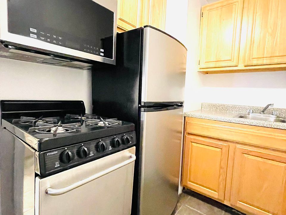 1st image of 173 W 83rd St APT 4A