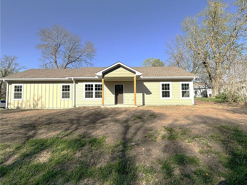 209 E 2nd St, Creighton, MO 64739 Zillow