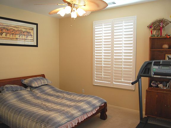 Downstairs Inlaws Bedrm w/Full Bath & Own Entry