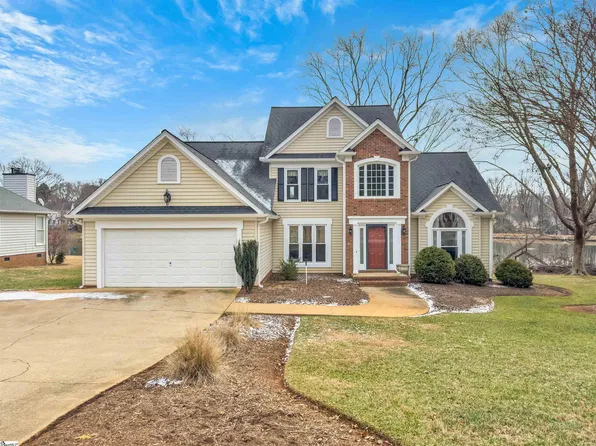 115 Spring Lake Loop, Simpsonville, SC 29681