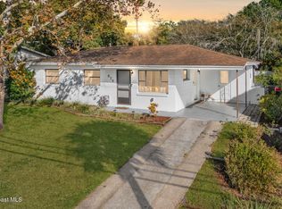 975 N Carpenter Rd, Titusville, FL 32796