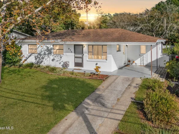 975 N Carpenter Rd, Titusville, FL 32796