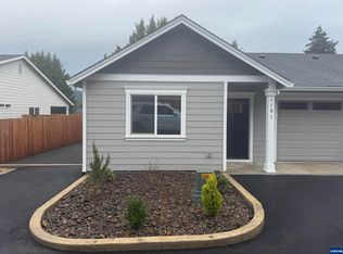 1191 48th St, Sweet Home, OR 97386