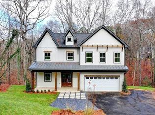 7876 Robin Rd, Cumming, GA 30041