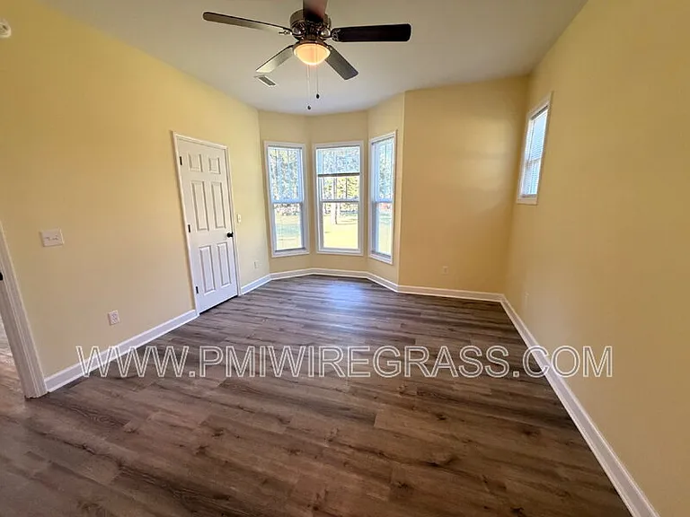 326 Golf View Dr — Photo 17