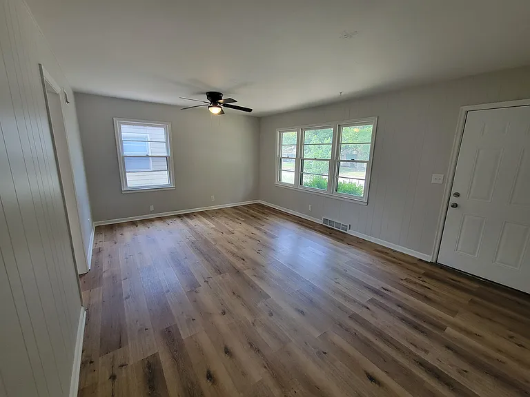 5935 E Bellaire Ave — Photo 16