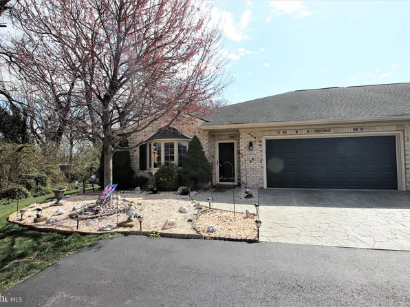 13011 Little Hayden Cir, Hagerstown, MD 21742