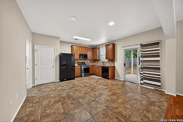 10713 Gemsbuck Ldg — Photo 16