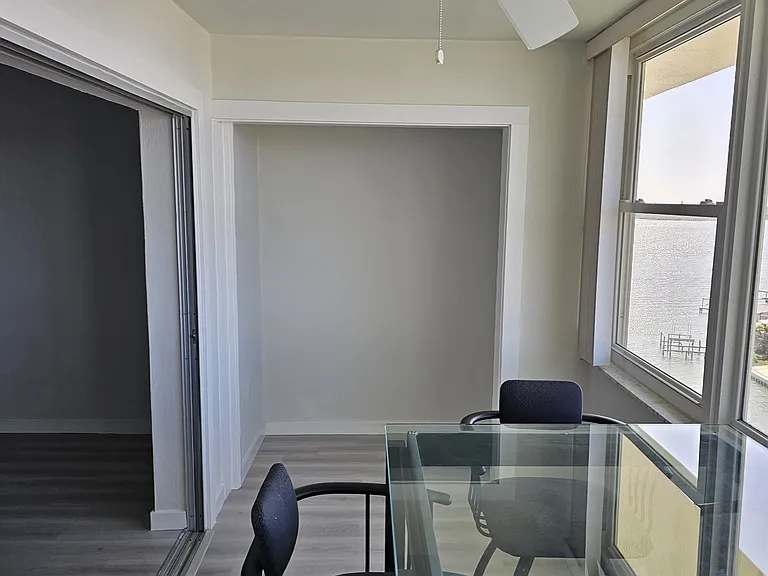 4725 Cove Cir #1002 — Photo 14
