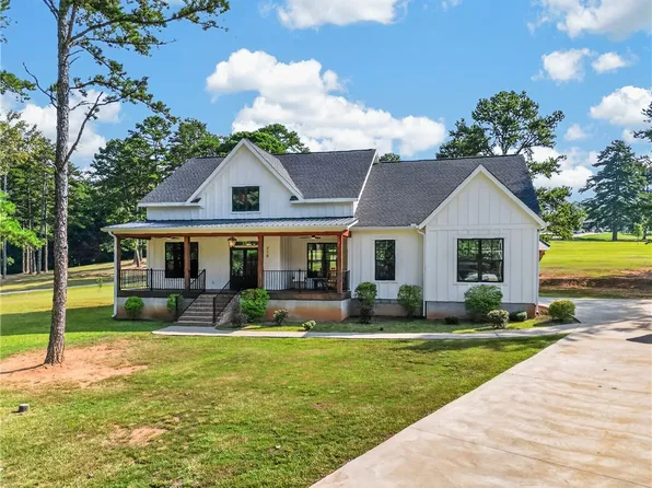 216 Bunker Ln, Westminster, SC 29693