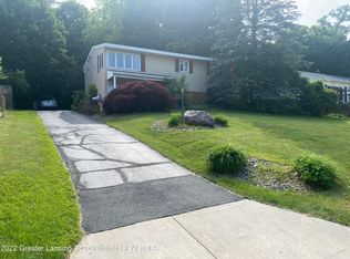 510 E River St, Grand Ledge, MI 48837