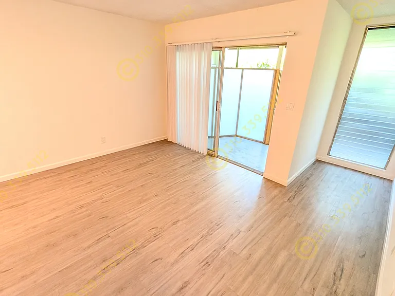 362 S Rexford Dr #9 — Photo 10