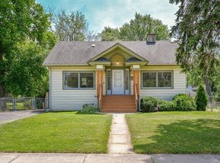 233 W Harding Rd, Lombard, IL 60148