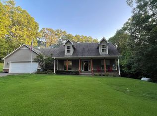 1700 Burrow Cemetery Dr, Arlington, TN 38002