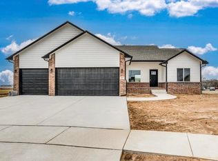 137 N Ripley Ct, Derby, KS 67037