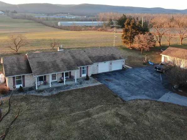 928 Baltimore Rd, Shippensburg, PA 17257