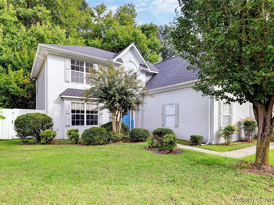 1st image of 132 Michaels Woods Dr