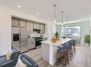 757 Silver Maple Ln, Fort Collins, CO 80524