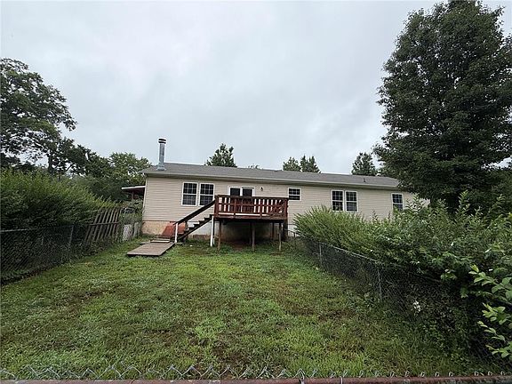 3rd image of 432 Old Allentown Rd