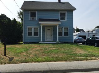 66 Clark Ln, Waterford, CT 06385