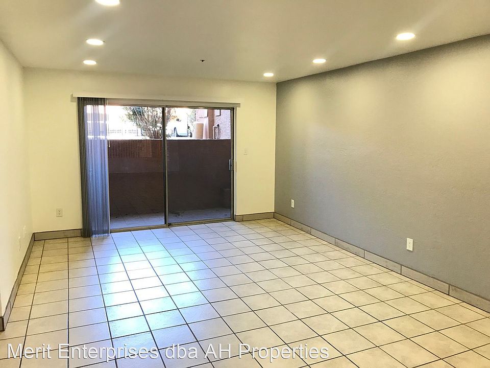 1st image of 7494 E Earll Dr APT 102