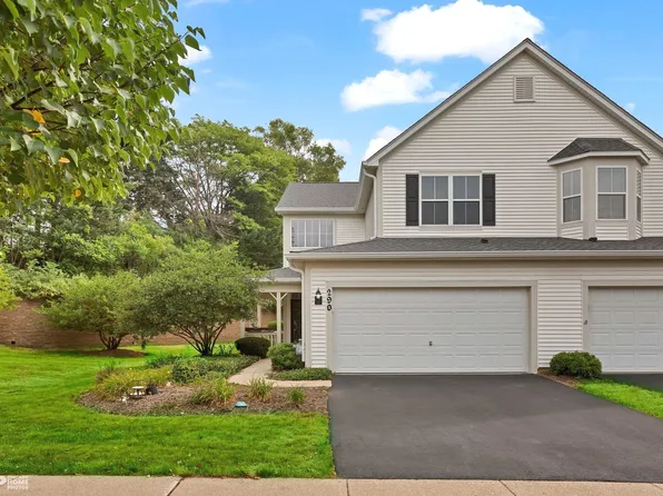 290 Tower Hill Dr, Saint Charles, IL 60175