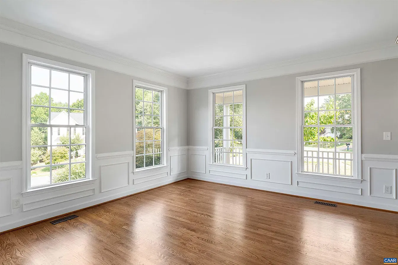 4 bed, 3200 sqft, $5,000 — Photo 4